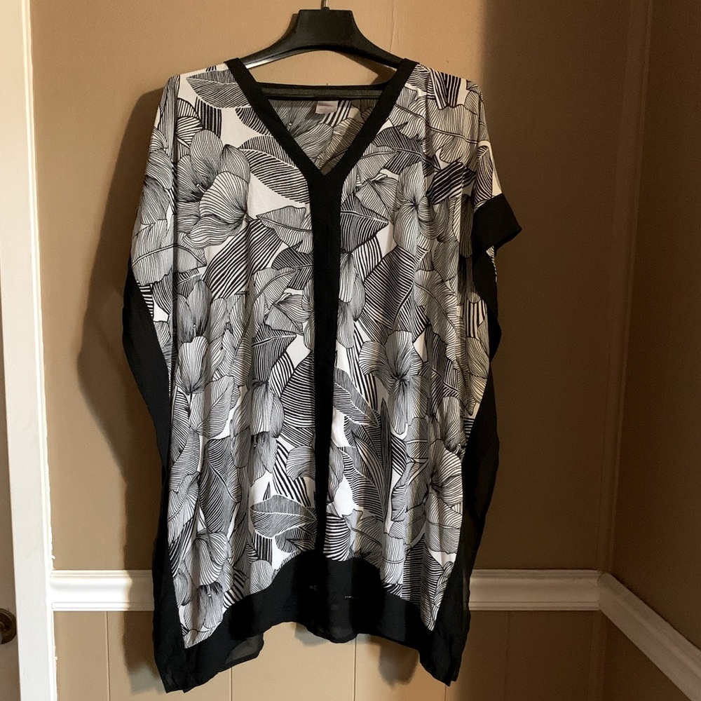 Merona swim cover from Target. Size M